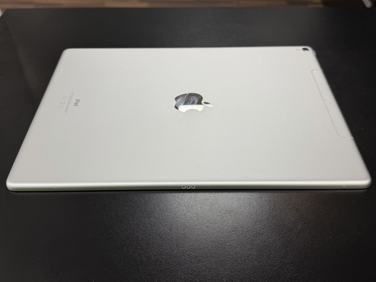 Apple Tablet PC: iPad Pro 12.9 2 Generation WiFi -Cellular Space gray – Difettoso da Zürich venduto da Handycaree 4
