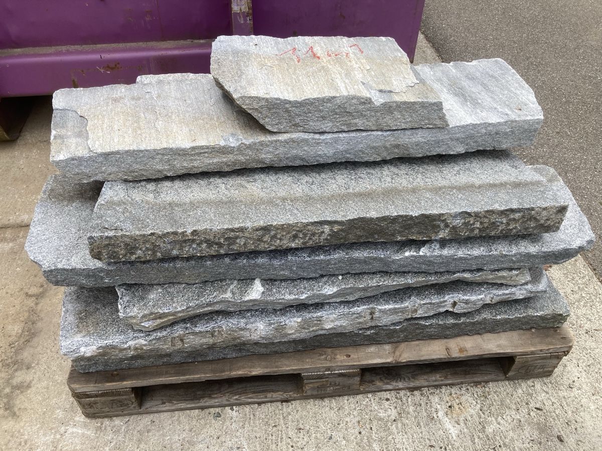 Piatti di portata: Granitplatten Stellplatten  – Usato da Uerkheim venduto da Dealer-4813 4
