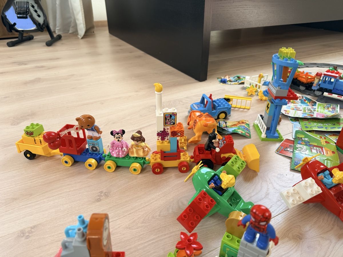 Lego Kit di costruzioni: Énorme lot Lego Duplo – Usato da Etoy venduto da naz_fd8c 7