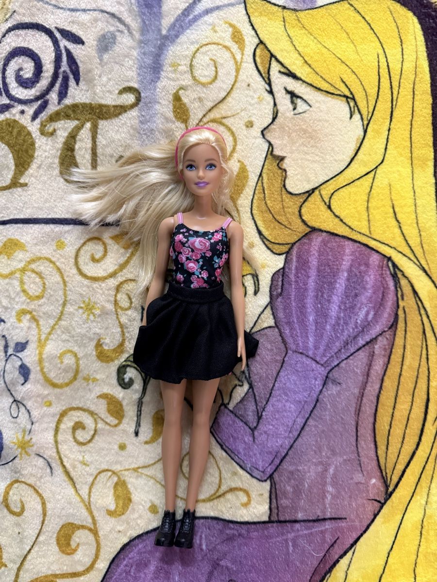 Bambole: Barbie – Usato da Ecublens VD venduto da charliecinquillo