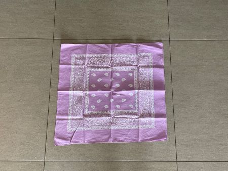 Bandana Tuch Paisleymuster hellviolett neuwertig