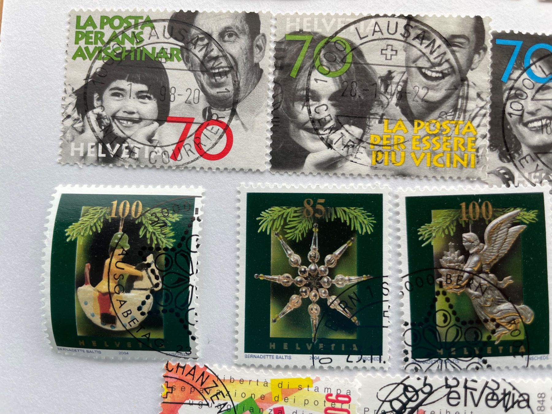 Tous les timbres: BELLES OBLIT. VARIEES + se tenant – D'occasion à Sonceboz-Sombeval par Comment2 4