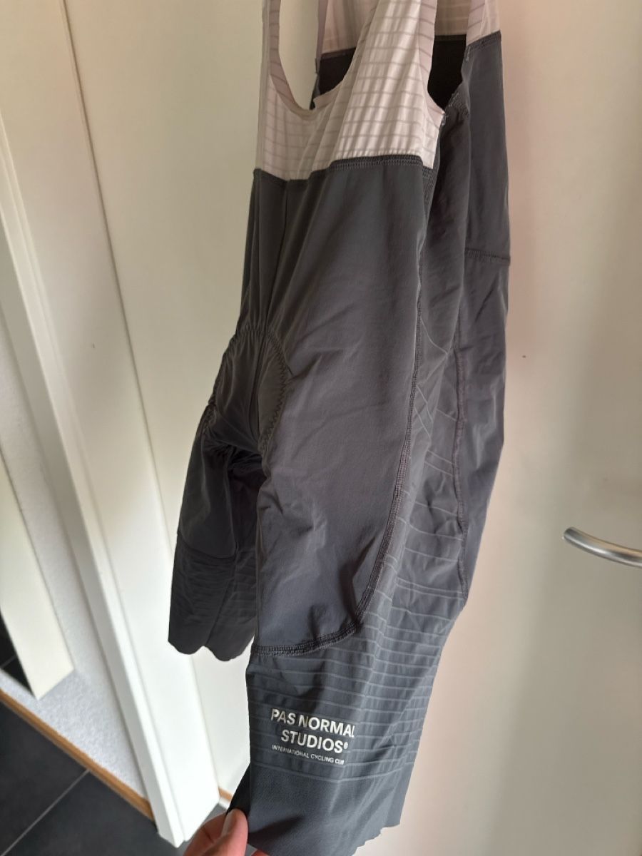 Pas Normal Studios Canottiere & Pantaloni: Pas normal studio kit  – Usato da Sugiez venduto da Rulio_xx 3