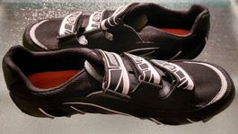 PEARL iZUMi - Rennradschuhe Mountain Leder 44