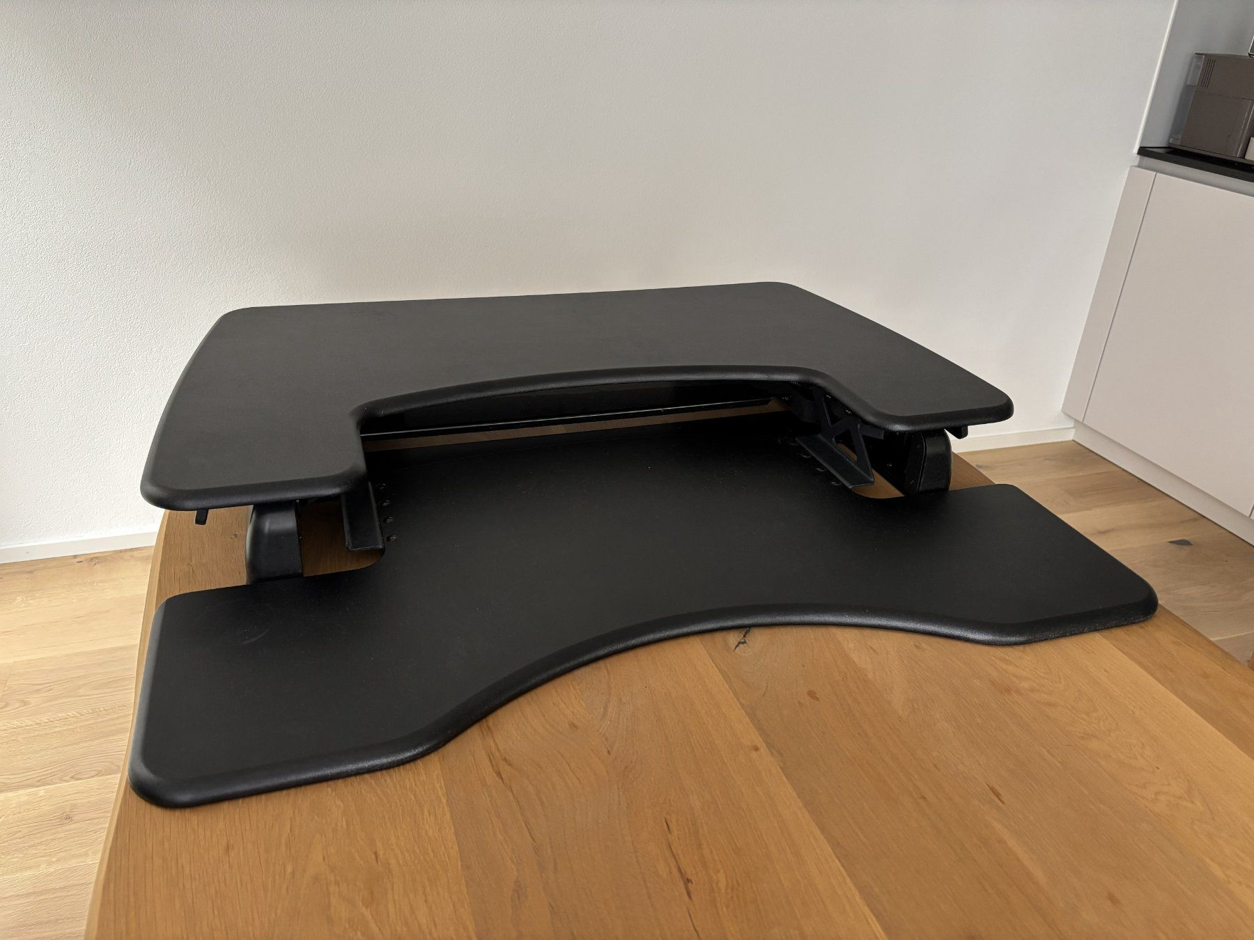 Tische: Varidesk Stehpult – Gebraucht aus Nidau von ShrimpBoy