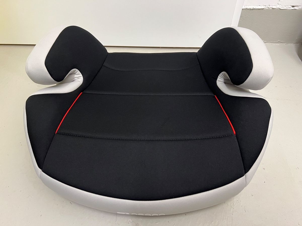 Osann Auto-Kindersitze: Sitzerhöhung Osann Junior Isofix – Gebraucht aus Nassenwil von Diego_Irene