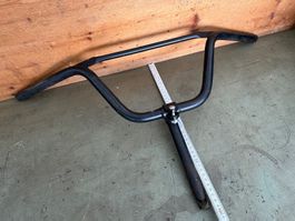 Lenker mit Vorbau 22mm / guidon avec potence 22mm