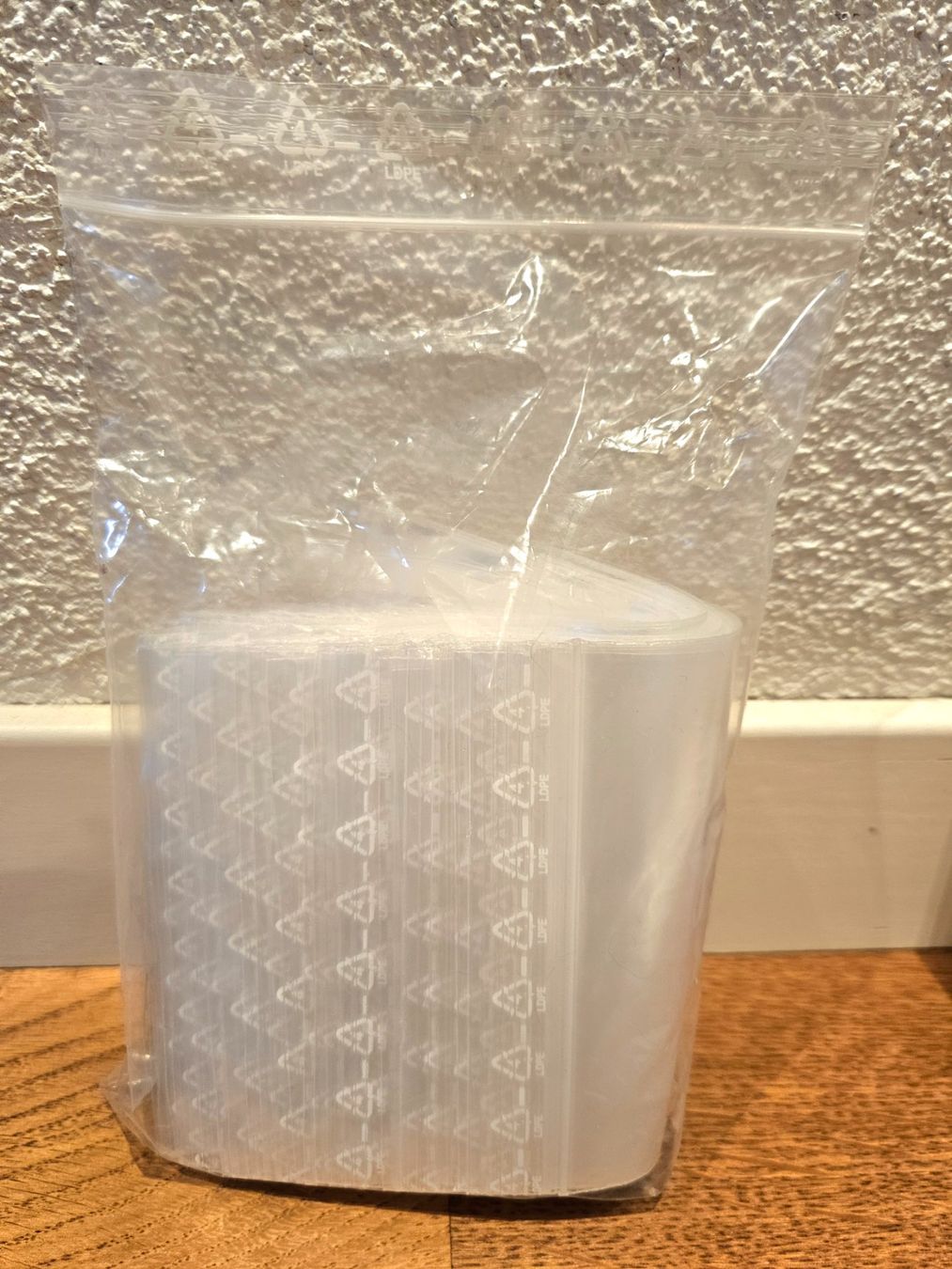 Contenitori & Simili: Minigrip Plastikbeutel Behälter Zip Beutel Verschlussbeutel – Nuovo e nell'imballaggio originale da Birmensdorf ZH venduto da Wendepunkt... 2