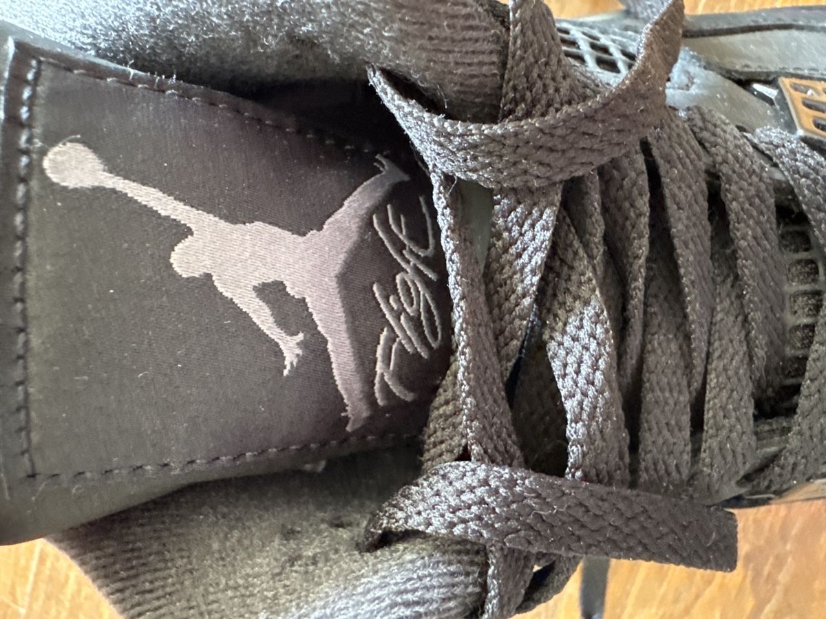 Jordan Scarpe da uomo: Air Jordan 4 Retro Black Cat – Nuovo (secondo la descrizione) da Basel venduto da Ercegun123 4