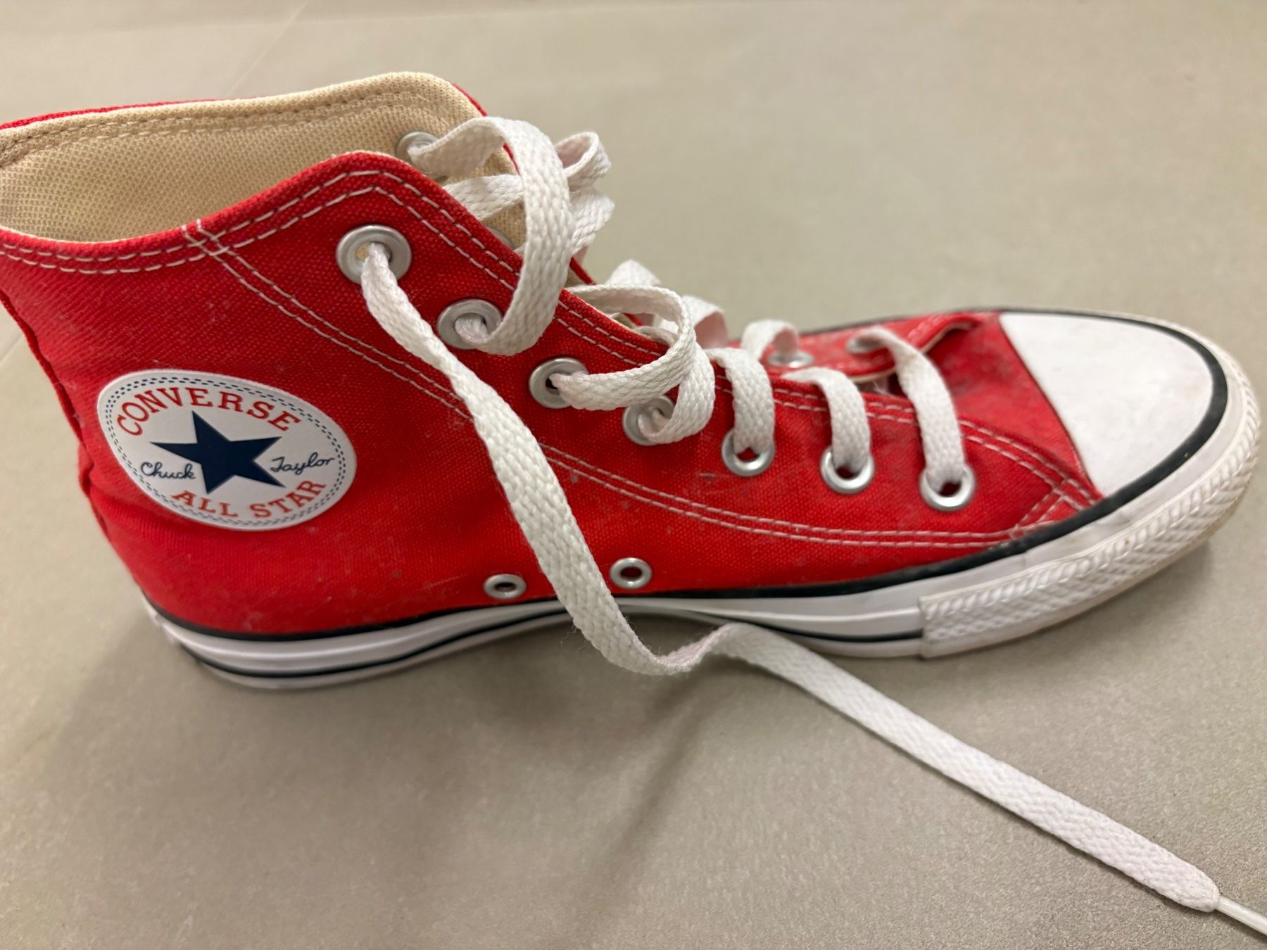 Converse Scarpe da uomo: hoher Sneaker Marke Converse, Grösse 38 – Usato da Solothurn venduto da 07mika07 1