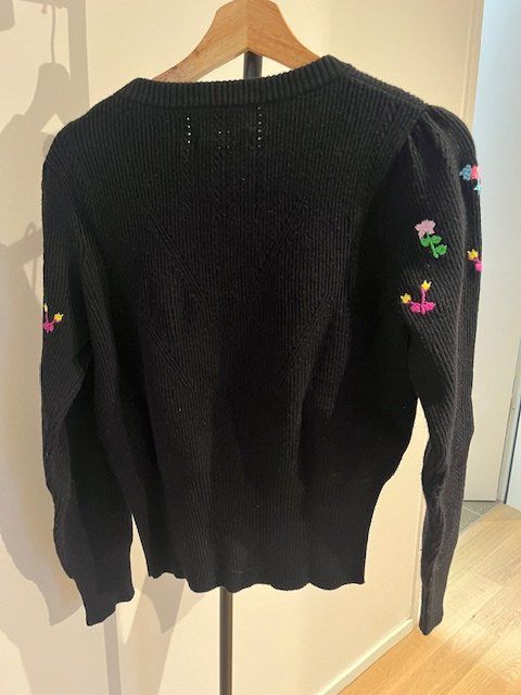 Maglioni & Felpe: Schöner schwarzer Pullover von Essentiel Antwerp - wie neu – Nuovo (secondo la descrizione) da Zürich venduto da car_pth8 1