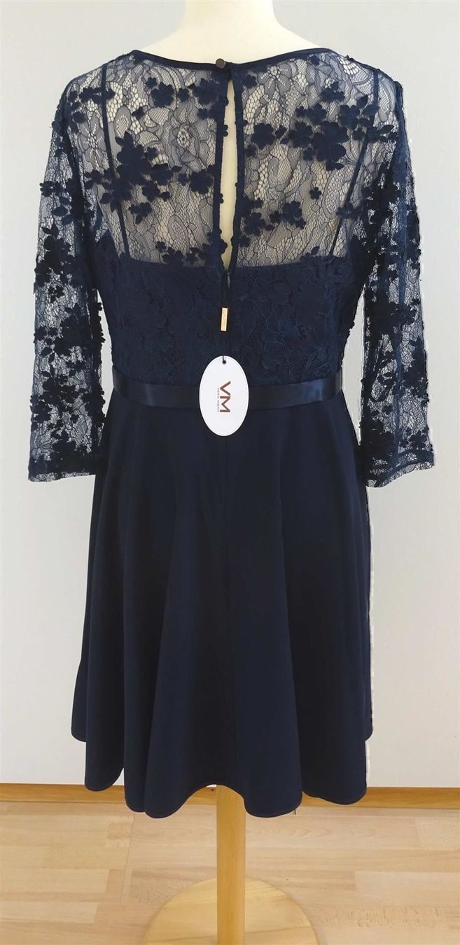 Vestiti: Vera Mont - Neues Kleid - navy - Grösse 40 – Nuovo e nell'imballaggio originale da Zofingen venduto da Justizia_01 2