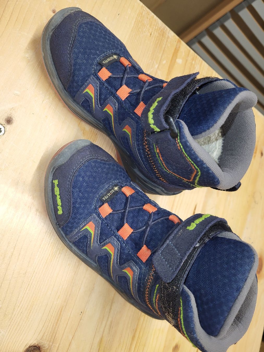 Lowa Schuhe für Jungen: Kinder Winter Lowa Schuhe – Gebraucht aus Tann von Autocharlie86 1
