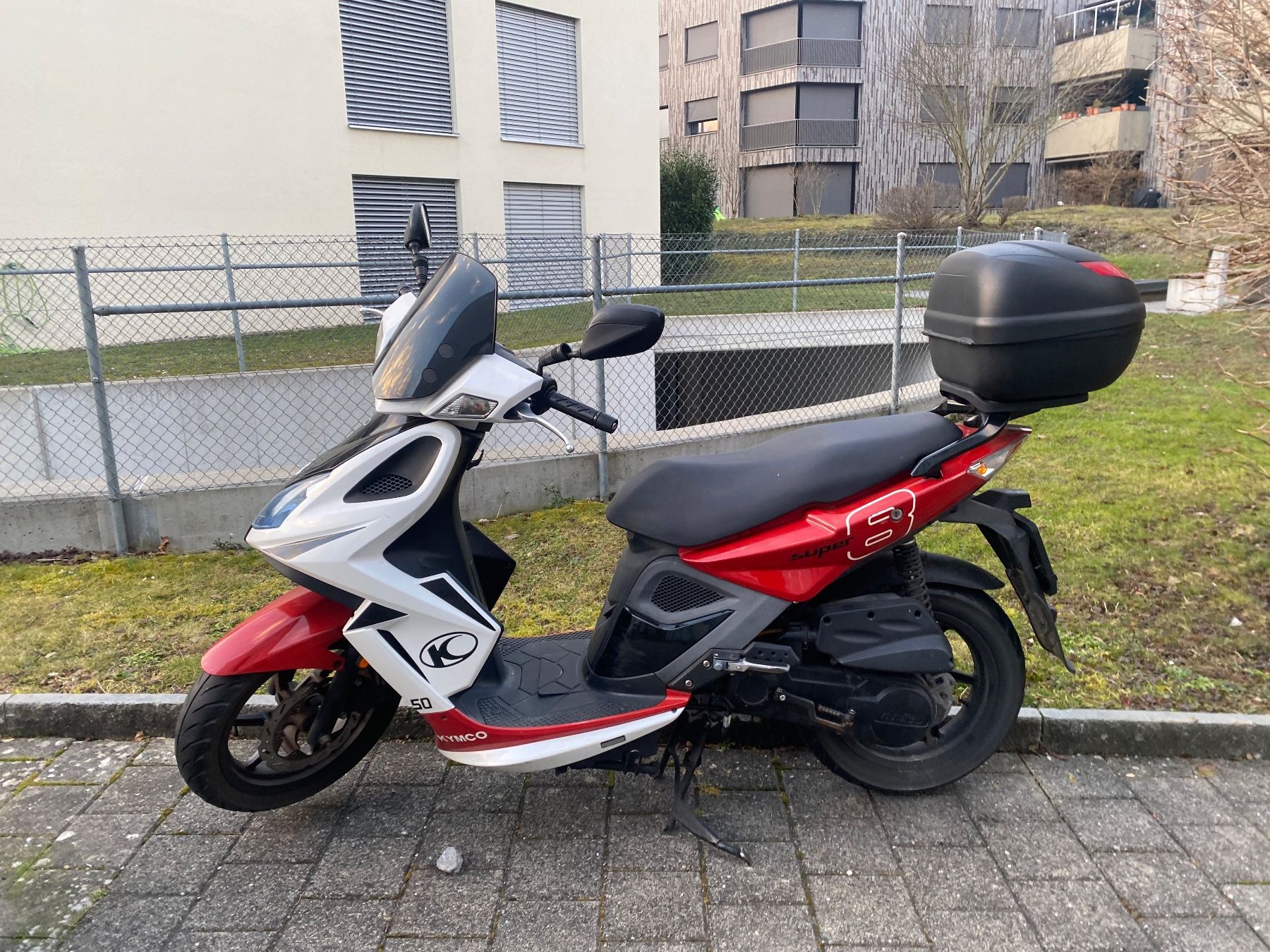 Kymco Scooter: Kymco Agility 50 Roller mit Topcase – Usato da Fahrweid venduto da mcm_glx2