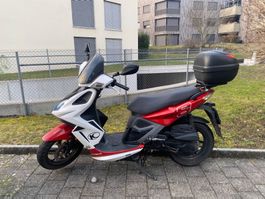 Kymco Agility 50 Roller mit Topcase