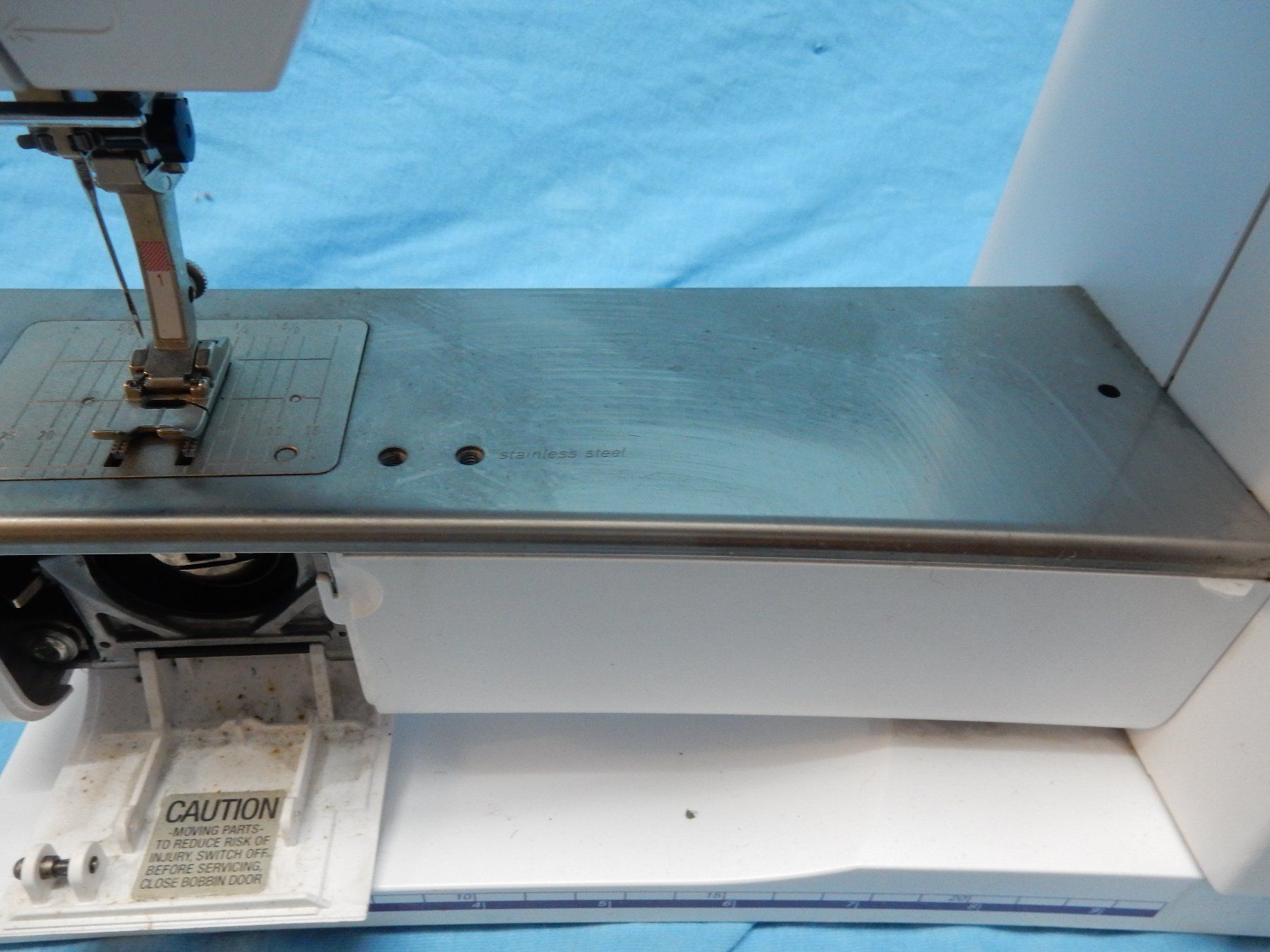 Bernina Macchine da cucire: Bernina Activa 130 Ab Fr. 100.00 – Difettoso da Watt venduto da Mariposa49 3