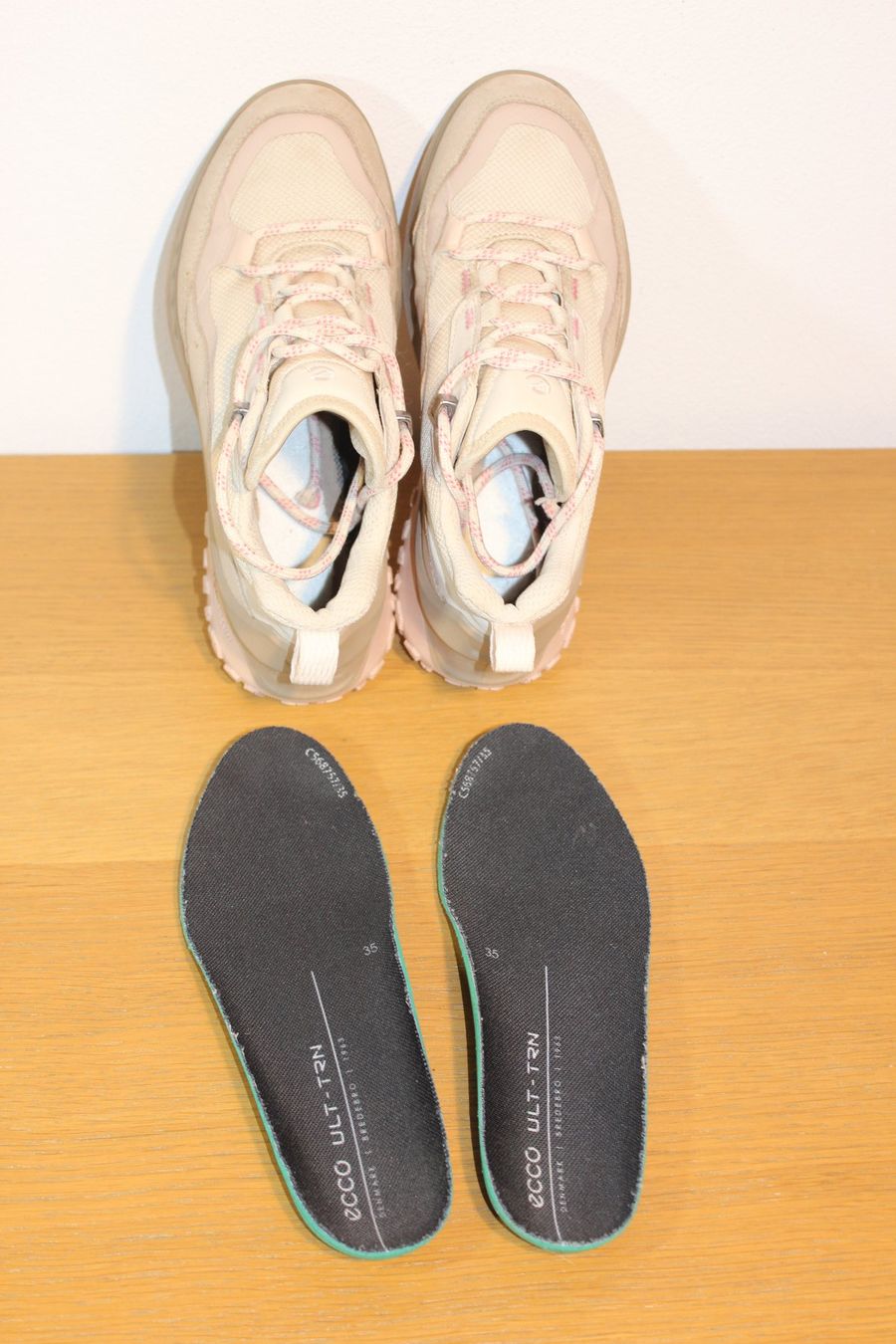 Scarpe per ragazze: Ecco Sneakers, Gr. 35 – Usato da Basel venduto da Mila_Graf 8