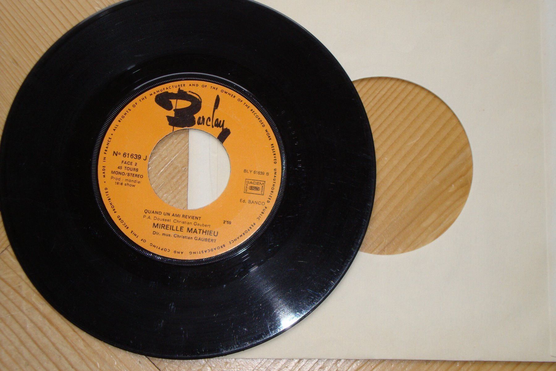 Dischi in vinile: MIREILLE MATHIEU - QUAND UN AMI REVIENT – Usato da Bern venduto da Uli_10_11 1