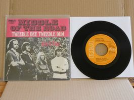 Middle Of The Road – Tweedle Dee Tweedle Dum