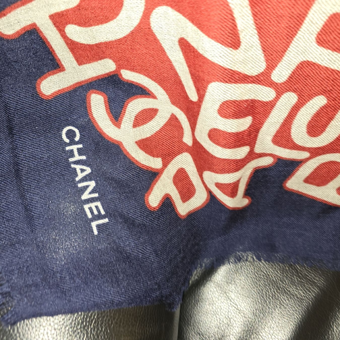 Chanel Foulard & Sciarpe: Original Chanel Stola – Nuovo (secondo la descrizione) da wallisellen venduto da funkelsternchen5 7