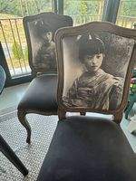 Rare lot 2 chaises japonaises bois massif style Louis XV