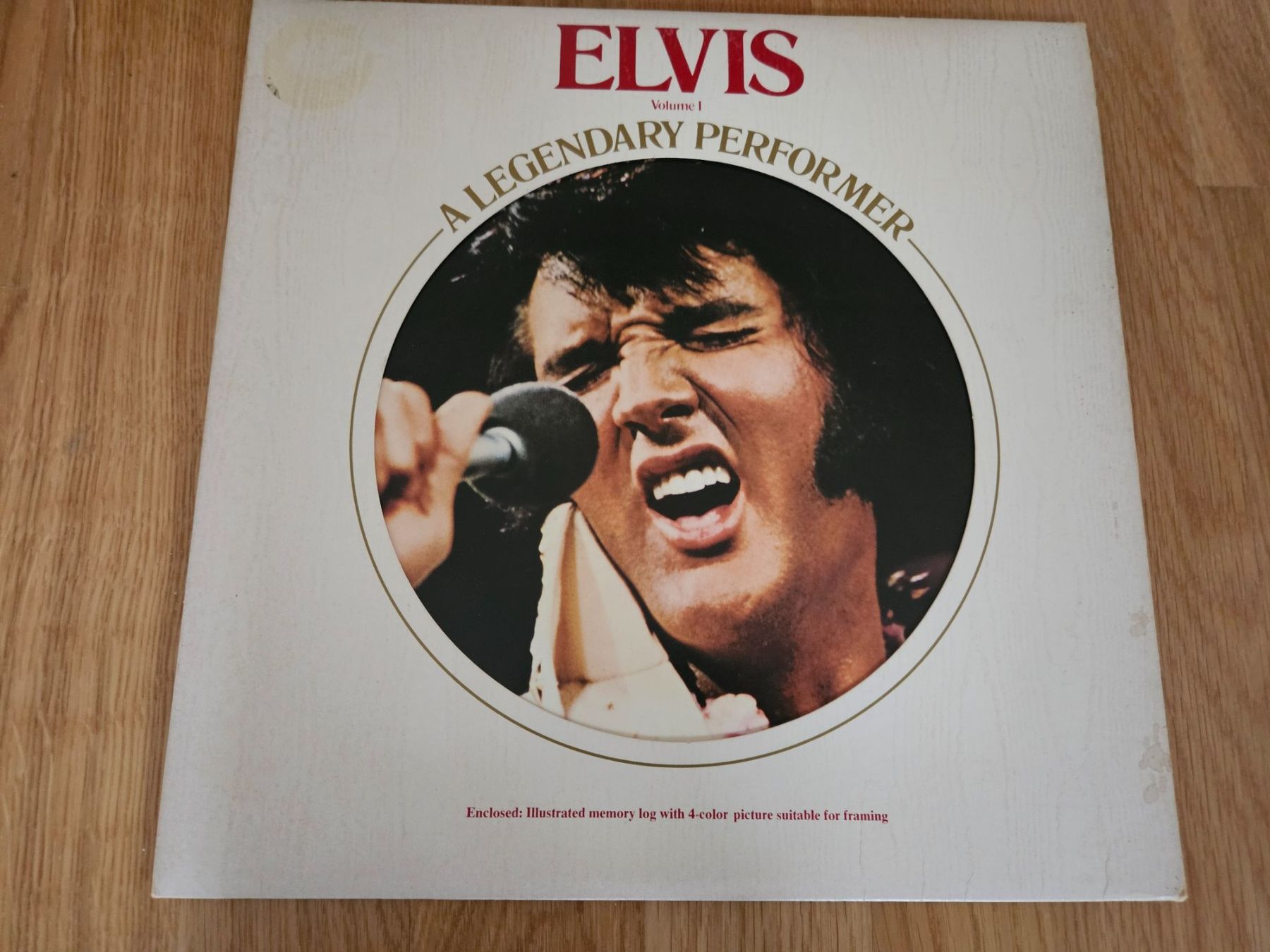 Dischi in vinile: Elvis Volume 1 - A Legendary Performer – Usato da Liestal venduto da tower01