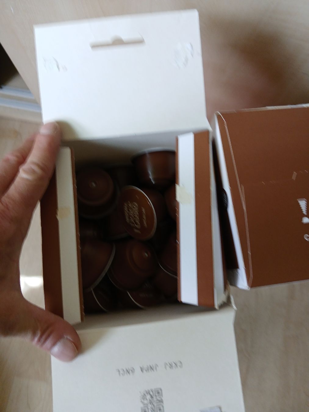 Nescafé Macchine per caffè & Macchine per espresso: Kaffemaschine Dolce Gusto – Usato da Kriens venduto da BenjaminsTokey 1