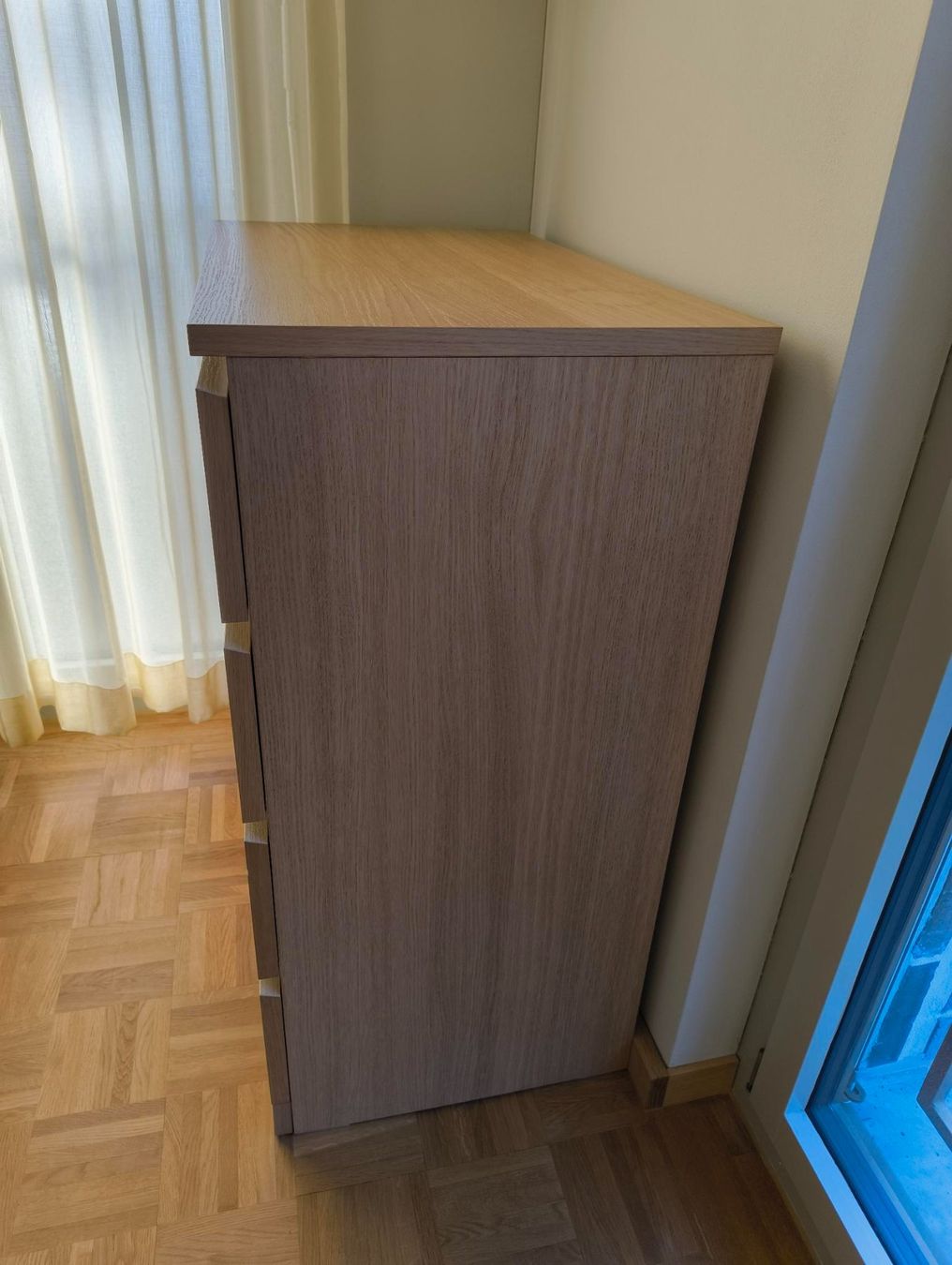 Ikea Cassettiere: Ikea Kommode MALM (eiche, 81x100x48 cm) – Usato da Zürich venduto da LiK17 1