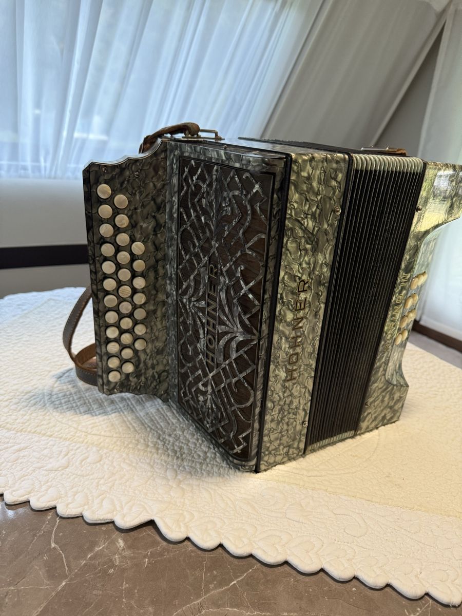 Hohner Strumenti musicali: Accordéon Horner – Usato da Fribourg venduto da gili1969 3