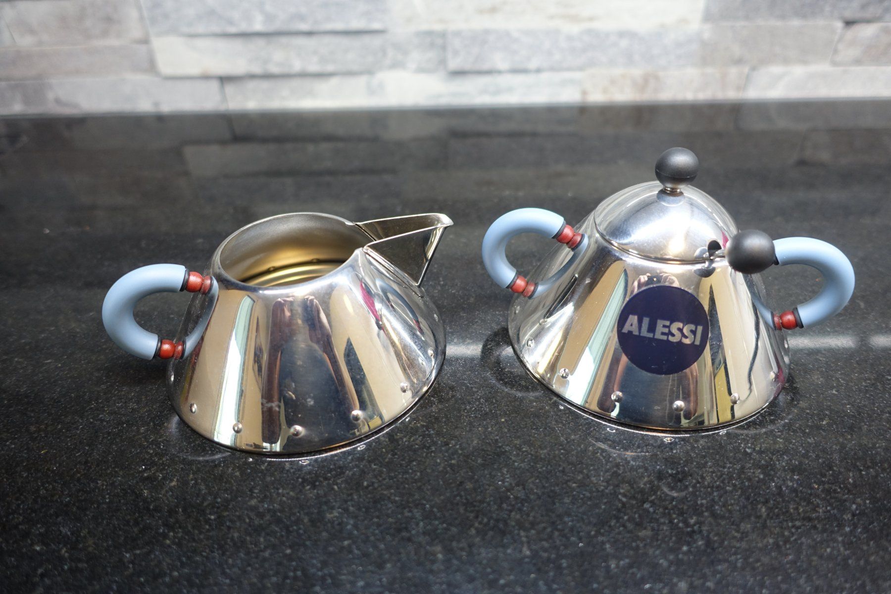 Alessi Zuccheriere: Alessi Zucker- und Rahmkännchen – Usato da Belp venduto da Mazarron58