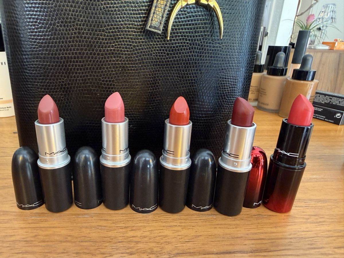 Mac Cosmetics Make-up: MAC Lippenstifte – Usato da Zürich venduto da pinish 5