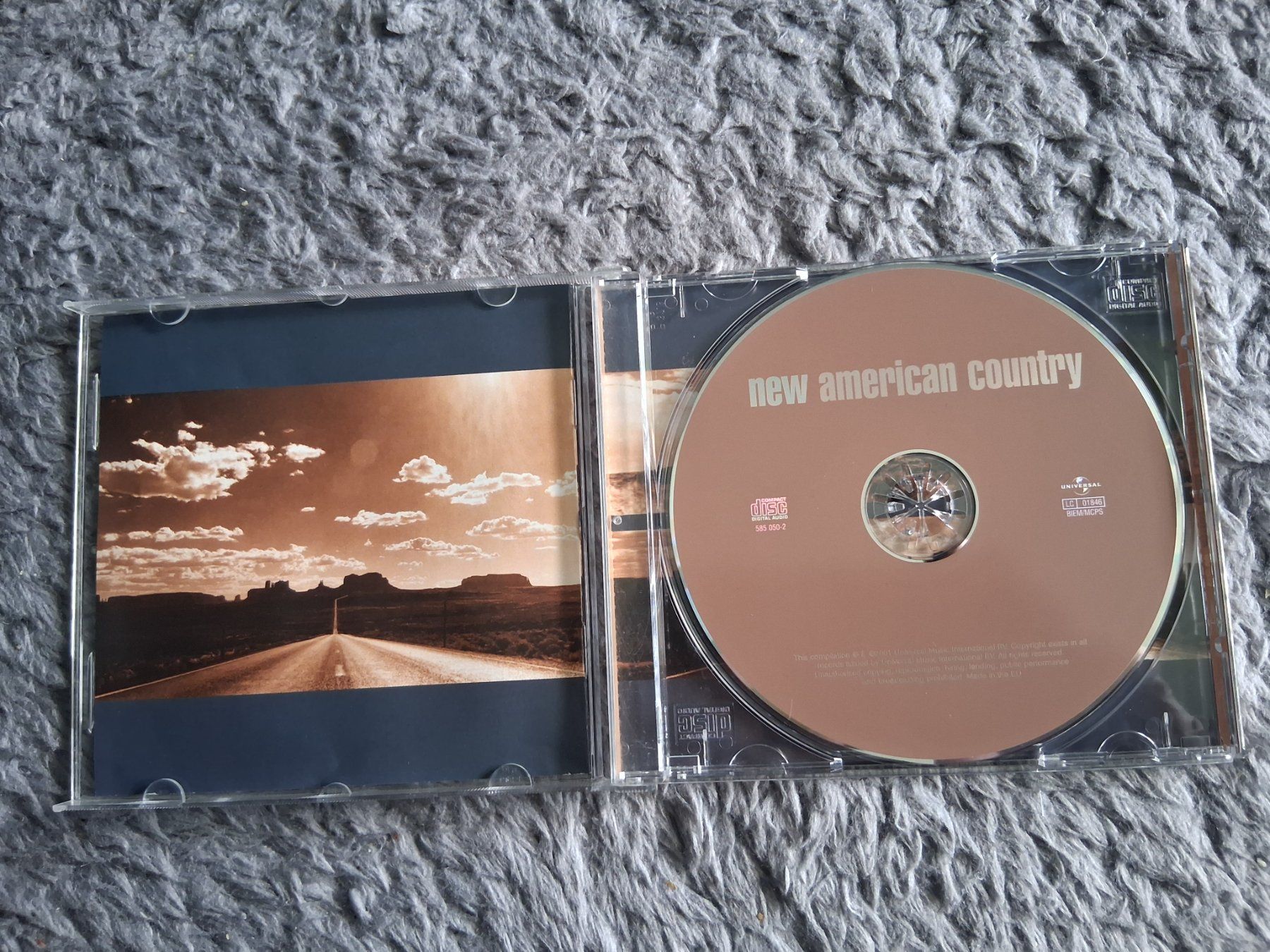CD: NEW AMERICAN COUNTRY     COMPILATION   CD – Usato da Wetzikon ZH venduto da Ramones01 2