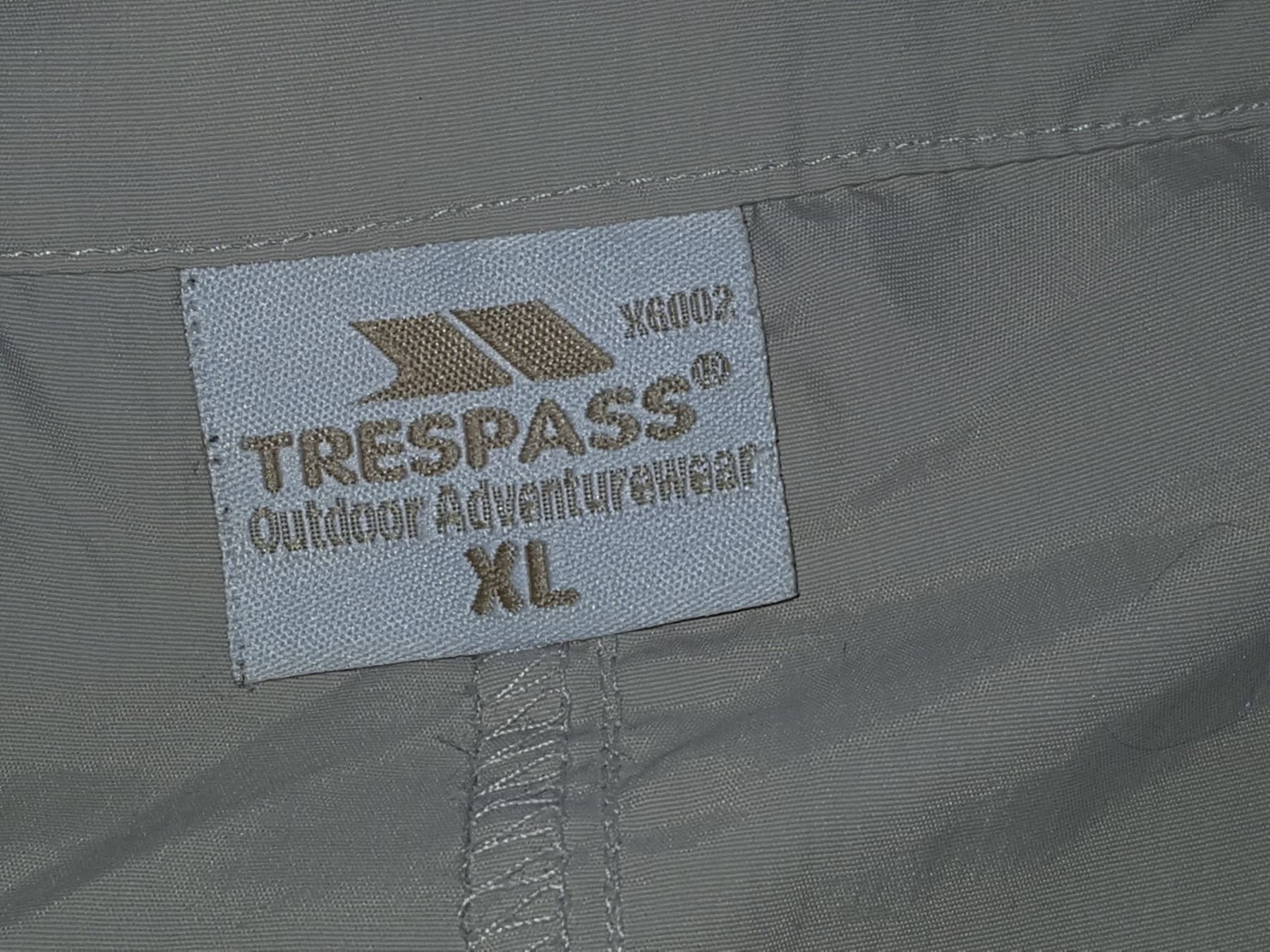 Pantaloni: Pantalon 3/4 TREPASS Taille XL – Usato da Cossonay-ville venduto da Super-Price-Quality 8