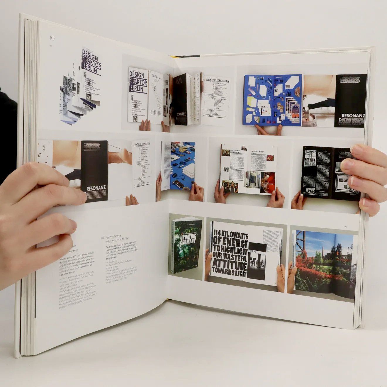 Livres: Grafik Design Buch Regular: Graphic Design Today – D'occasion à Zürich par VanJensen 2