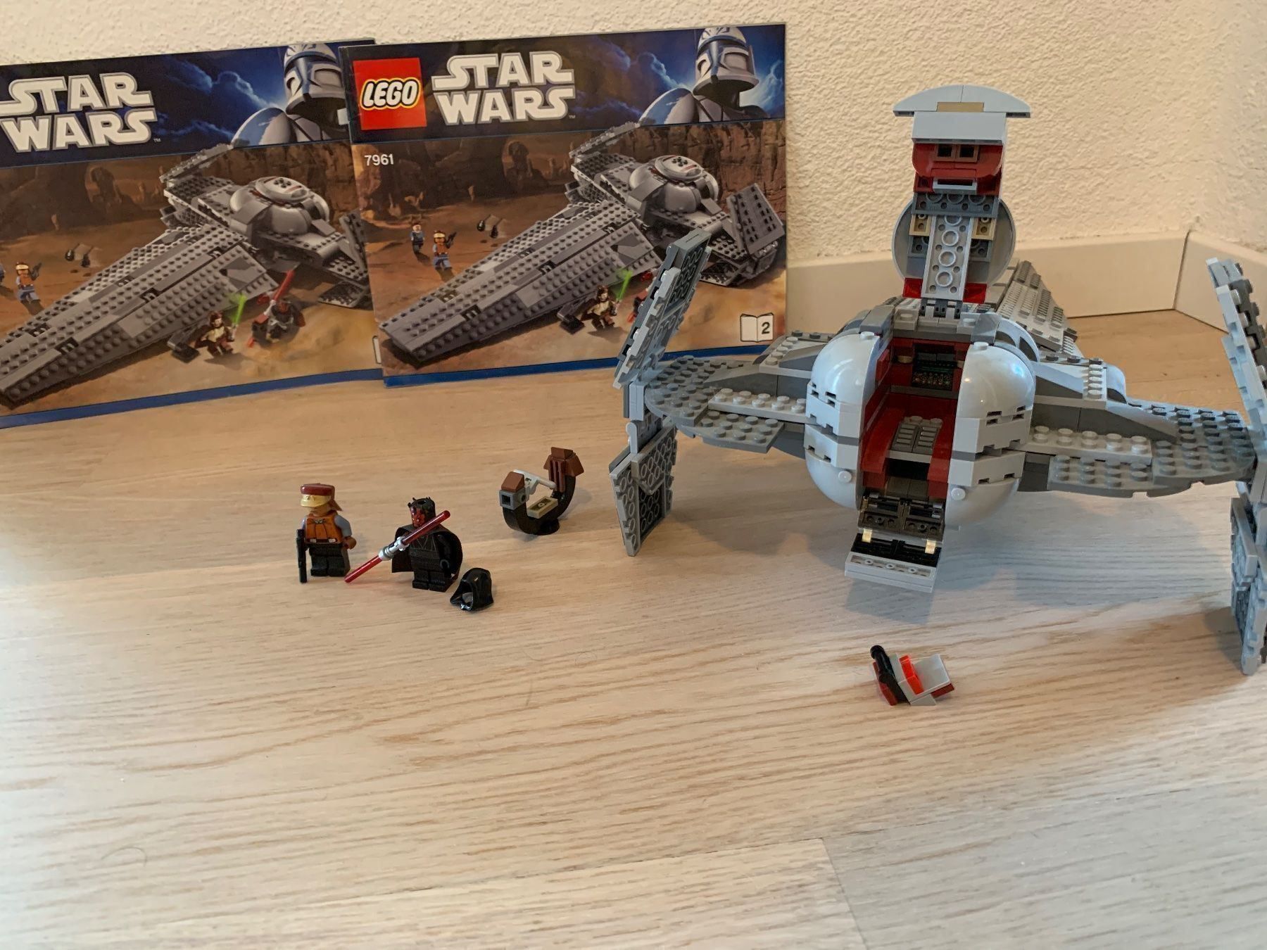 Star Wars Jeux de construction: Lego Star Wars 7961 Sith Infiltrator – D'occasion à Widnau par Mmichi8 4