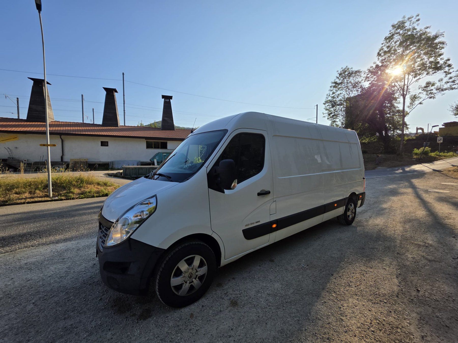 Renault Véhicules utilitaires: Renault Master T35 dCi170 L3H2 – D'occasion à Frenkendorf par homar63 2