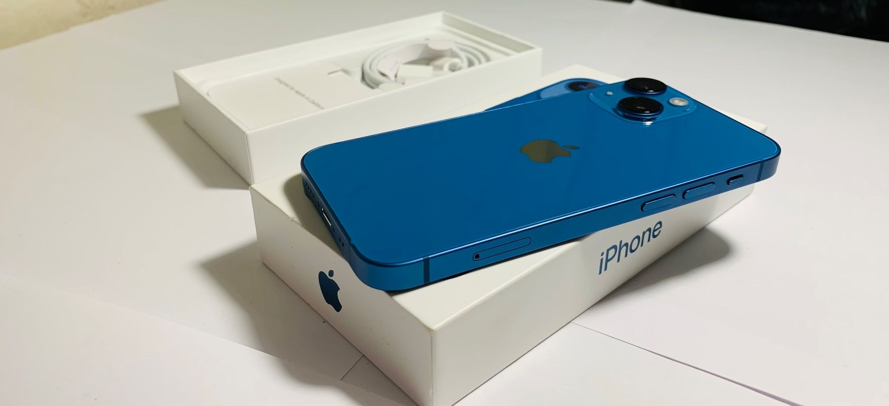 Apple Handys / Smartphones: iPhone 13 Mini (128GB) Akku 100% – Gebraucht aus Luzern von Waince786 1