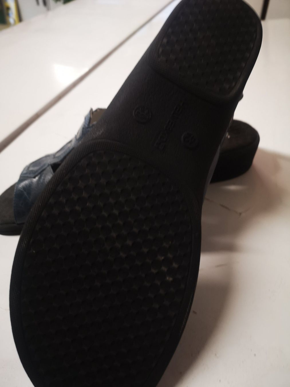 Helvesko Damenschuhe: Helvesko – Neu und originalverpackt aus Möhlin von Highwaytom 1