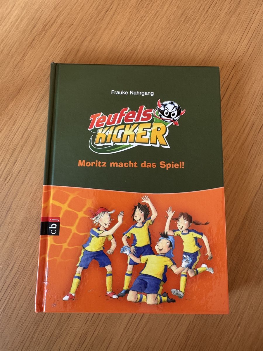 Bücher: Teufelskicker Moritz macht das Spiel Buch – Gebraucht aus Liestal von lea_j9xn