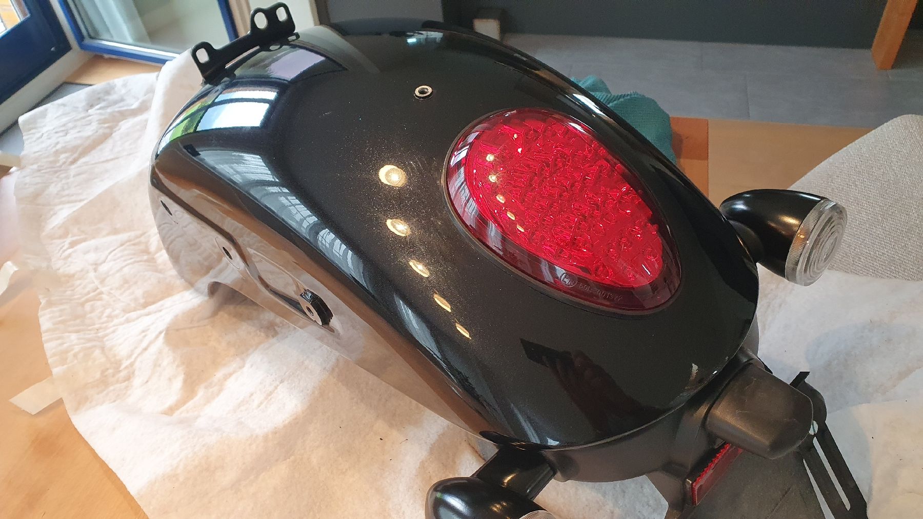 Triumph Alle Motorradersatzteile: Triumph Thunderbird 1700 Hechfender – Gebraucht aus Benken SG von JoBla_