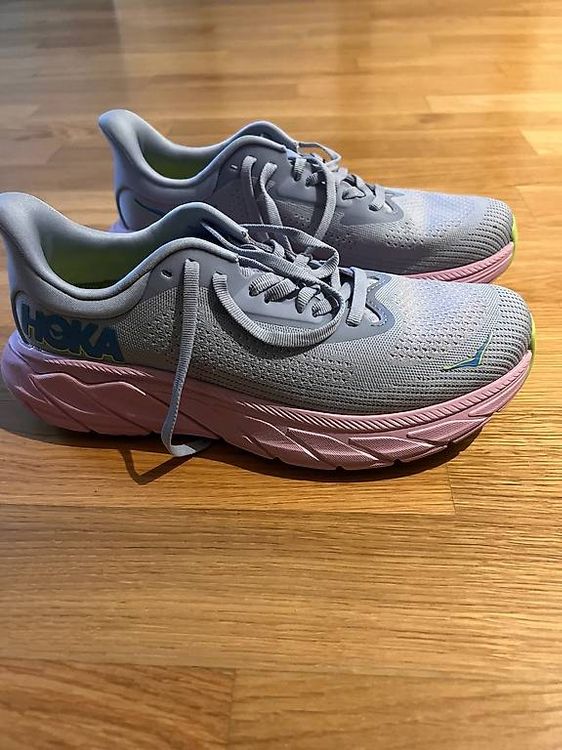 Neutral hoka hot sale