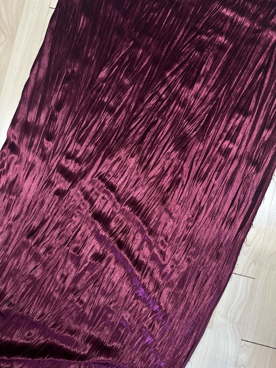 Tessuti: Stretch Crinkle Samt Stoff 15 m – Nuovo (secondo la descrizione) da Chur venduto da LH1889