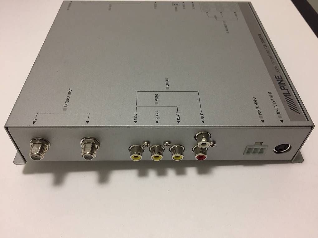 Ricevitori: Alpine TUE-T200DVB Mobile Digital TV Receiver DVB-T – Usato da Ehrendingen venduto da Veiga 3