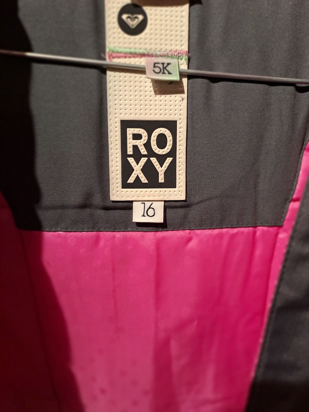 Roxy Giacche & Cappotti: Veste de ski Roxy, taille 16 ans ou S – Usato da Valeyres-sous-Montagny venduto da Romy. 3