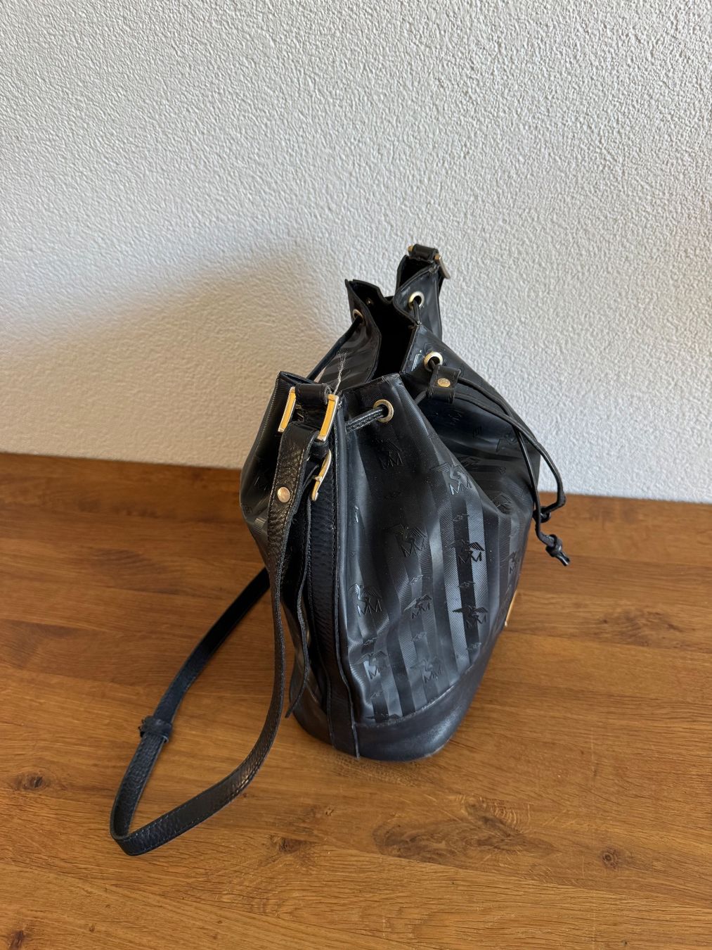 Maison Mollerus Borse da donna: Maison Mollerus Beuteltasche schwarz – Usato da Frauenfeld venduto da lona05 1