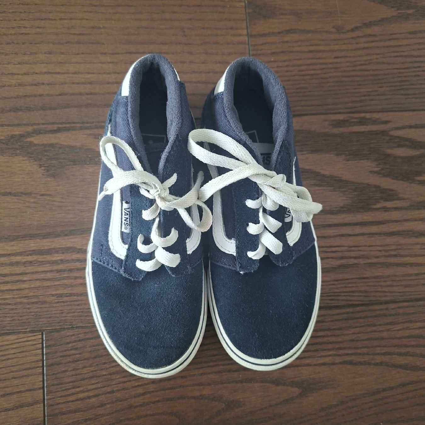 Vans Scarpe per ragazzi: Vans Mid Top Sneaker blau Grösse 30  – Usato da Wünnewil venduto da Schatz81