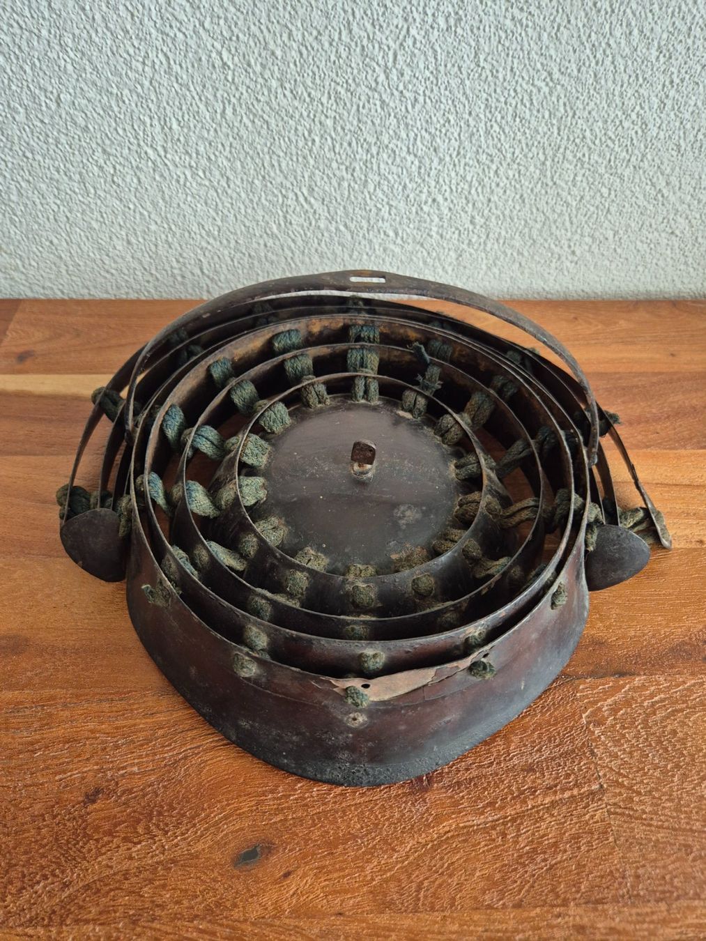 Abbigliamento & accessori d'epoca: Samurai-Helm "Tatami Kabuto" – Usato da Zürich venduto da Dalema13 7