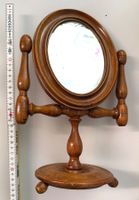 Miroir de  maquillage antique  en bois - rénovée