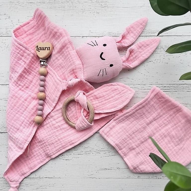 Nuggis & Nuggiketten: Neugeborenen Set + personalisierte Nuggikette  – Gebraucht aus Glis von KubEmma.ch 1