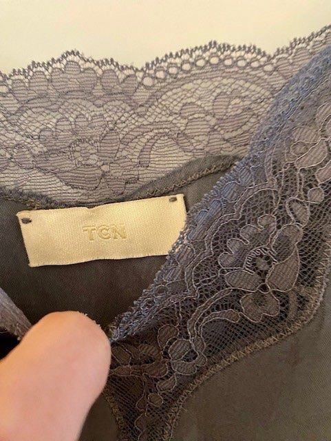 Kleider: TCN long summer dress with lace – Gebraucht aus Dallenwil von ZD2019 3